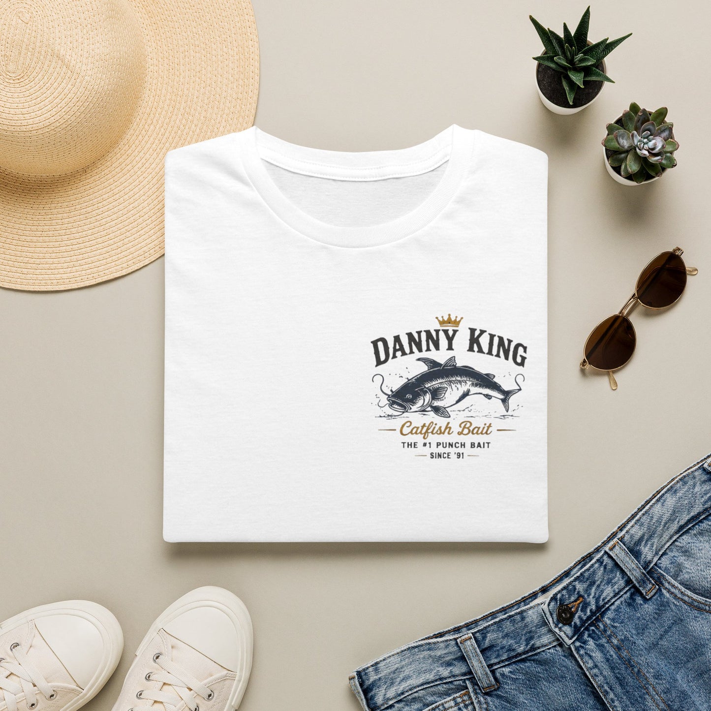 Danny King Catfish Fishing T-Shirt – Vintage Angler Tee